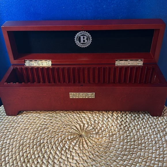 Bradford 2008 Twentieth Century US Silver Dollar Collection Wood Storage Box - Picture 5 of 8